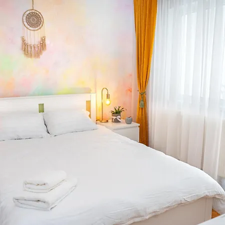 Cozy Artists - By Open House Apartment