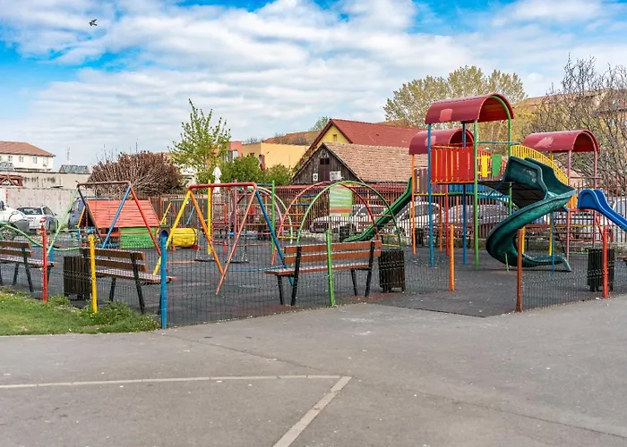 Cozy Artists - By Open House 蒂米什瓦拉