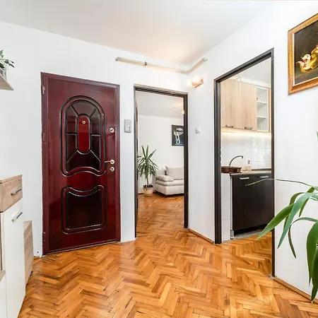 Cozy Artists - By Open House Apartament