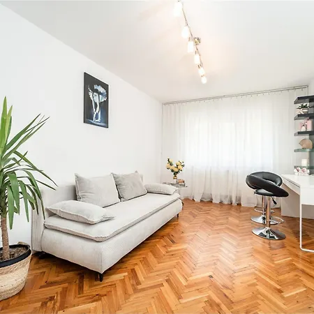 Cozy Artists - By Open House Apartament