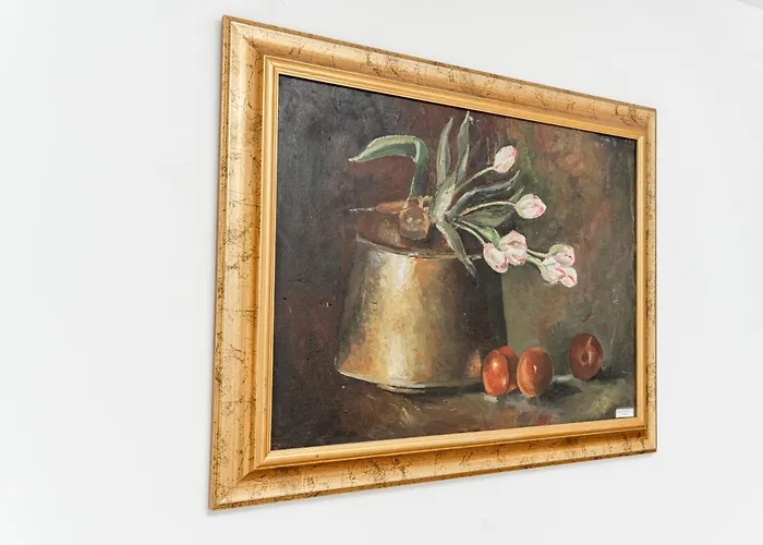 Cozy Artists - By Open House *