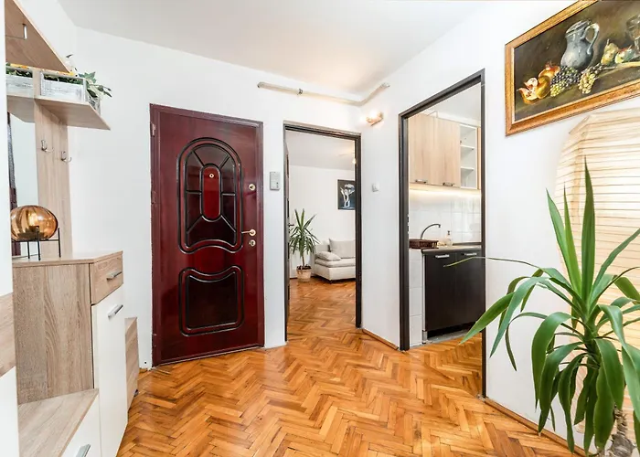 Cozy Artists - By Open House Apartament