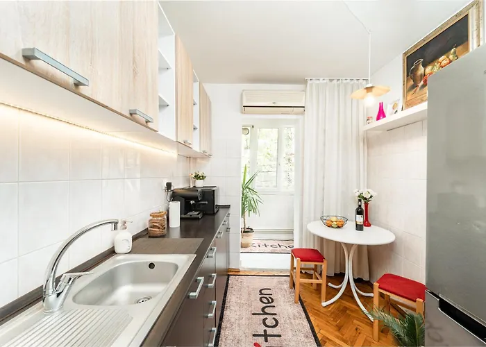 Cozy Artists - By Open House Timişoara